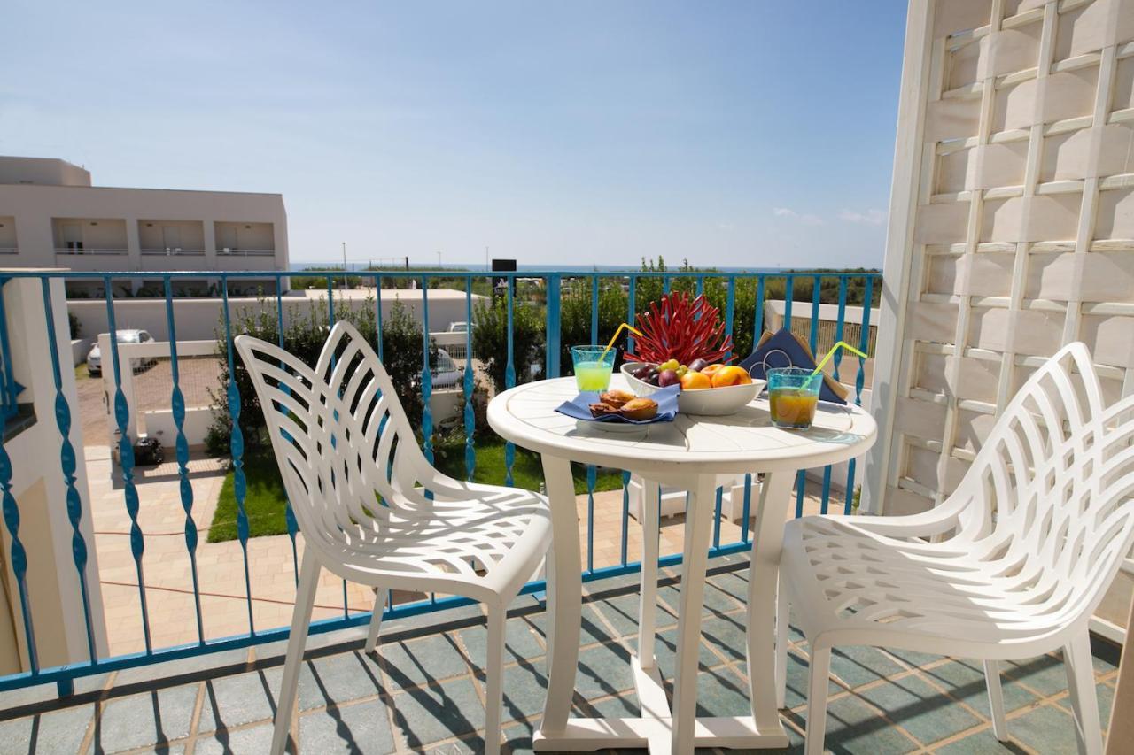 Gigli Hotel Salento Марина-ди-Песколузе Экстерьер фото
