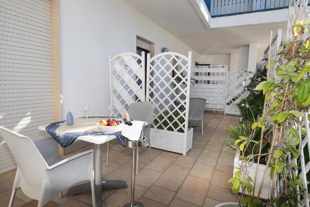 Gigli Hotel Salento Марина-ди-Песколузе Экстерьер фото